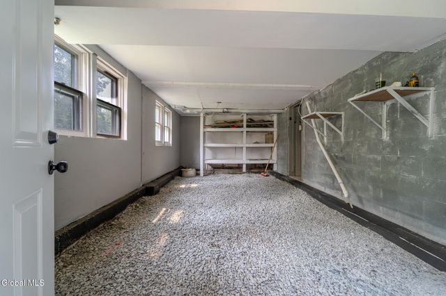 520 Morey Park Hill Road, Schodack, NY 12123