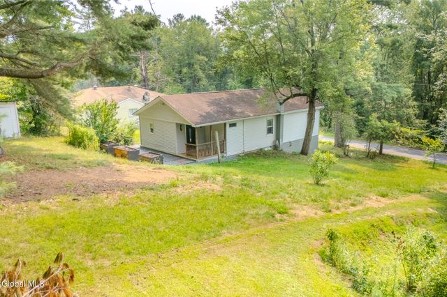 520 Morey Park Hill Road, Schodack, NY 12123