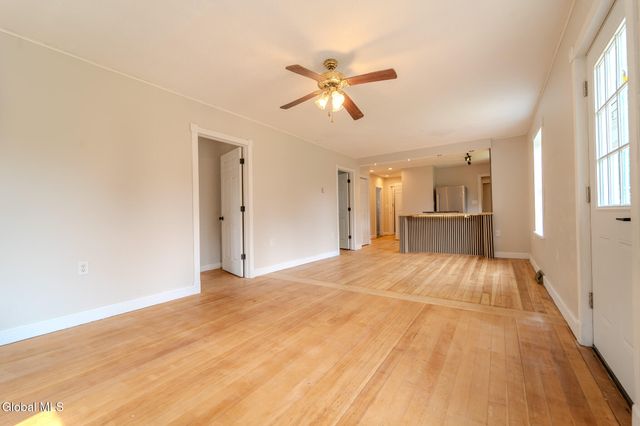 520 Morey Park Hill Road, Schodack, NY 12123