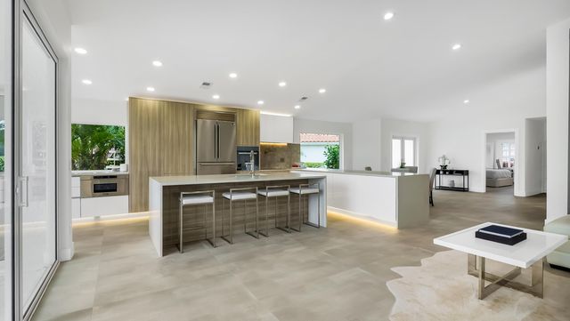 10184 Sunset Bend Drive, Boca Raton, FL 33428