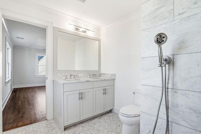 71 Henry Avenue A, Harrison, NY 10528