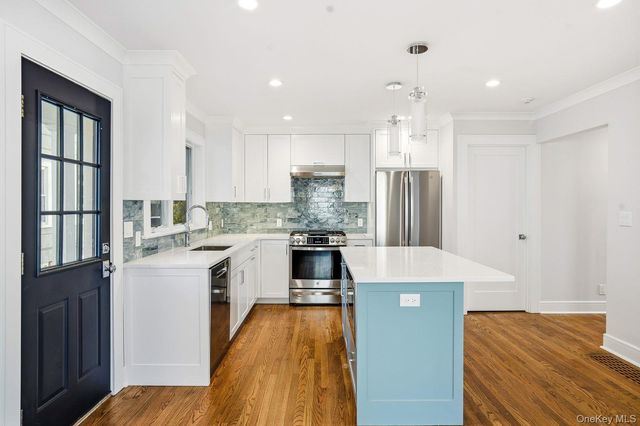 71 Henry Avenue A, Harrison, NY 10528