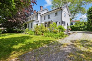 2 Summit Street, Stonington, CT 06378