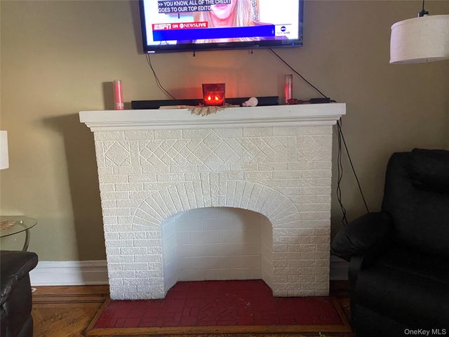 11420 201st Street, Saint Albans, NY 11412