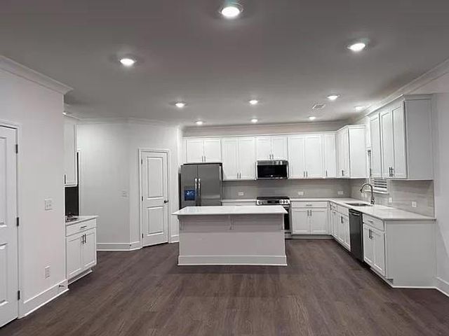 2780 Westgate Park Drive, Loganville, GA 30052