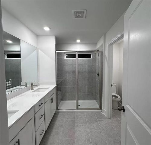 2780 Westgate Park Drive, Loganville, GA 30052