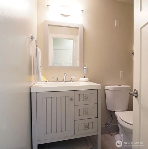 7814 SE 72nd Street, Mercer Island, WA 98040