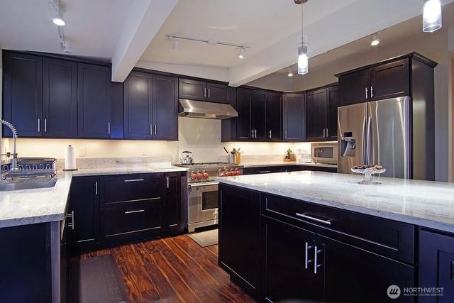 7814 SE 72nd Street, Mercer Island, WA 98040