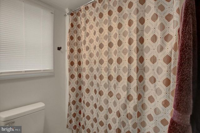 1172 CENTERVILLE RD, Newville, PA 17241