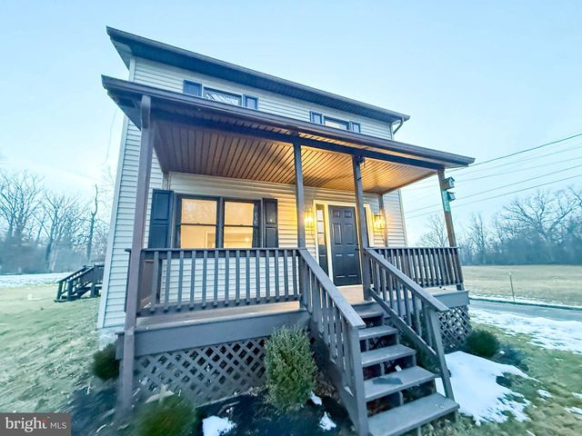 1172 CENTERVILLE RD, Newville, PA 17241