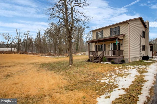 1172 CENTERVILLE RD, Newville, PA 17241