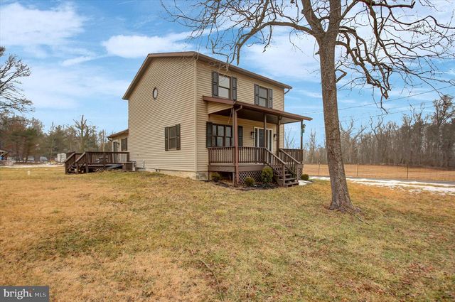 1172 CENTERVILLE RD, Newville, PA 17241