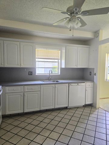 5415 Crystal Anne Drive, West Palm Beach, FL 33417