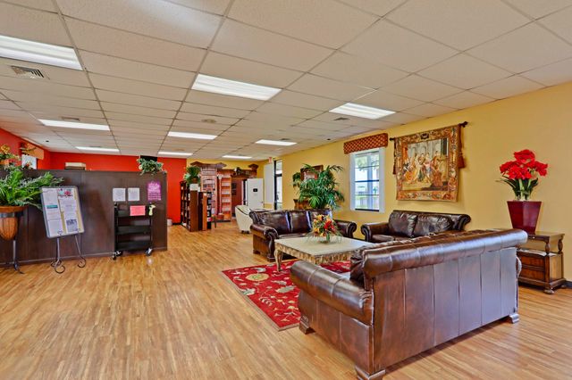 5415 Crystal Anne Drive, West Palm Beach, FL 33417