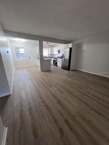 1353 LAKEVIEW ROAD, Clearwater, FL 33756