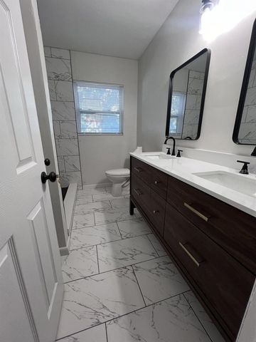 1353 LAKEVIEW ROAD, Clearwater, FL 33756