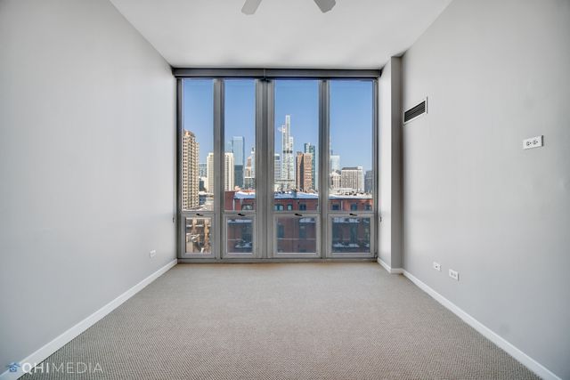 1600 S INDIANA Avenue 903, Chicago, IL 60616