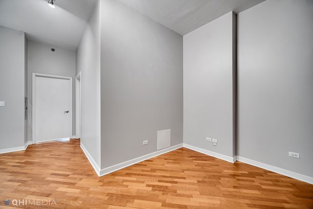 1600 S INDIANA Avenue 903, Chicago, IL 60616