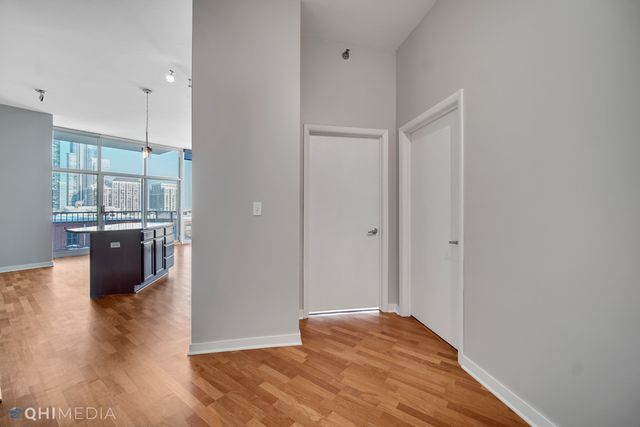 1600 S INDIANA Avenue 903, Chicago, IL 60616