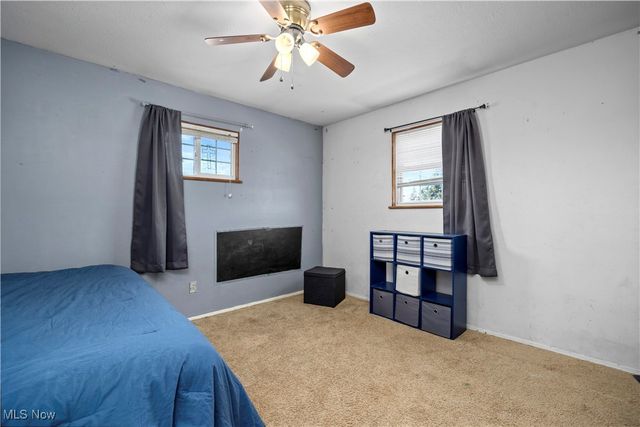 2108 E 41st Street, Lorain, OH 44055