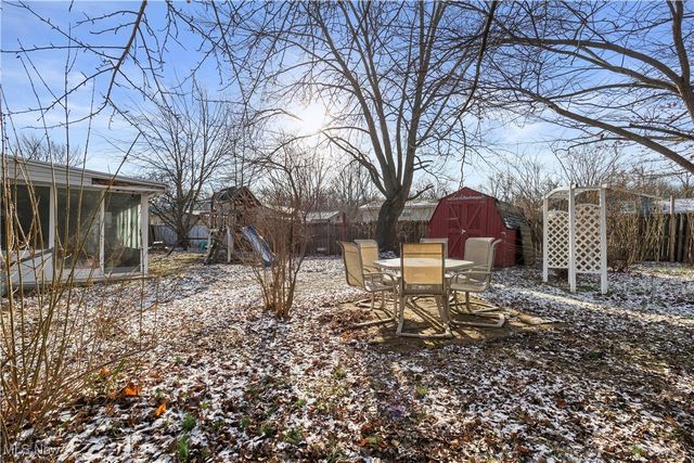 2108 E 41st Street, Lorain, OH 44055