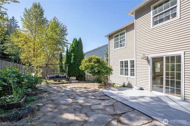 11220 212th Street E, Graham, WA 98338