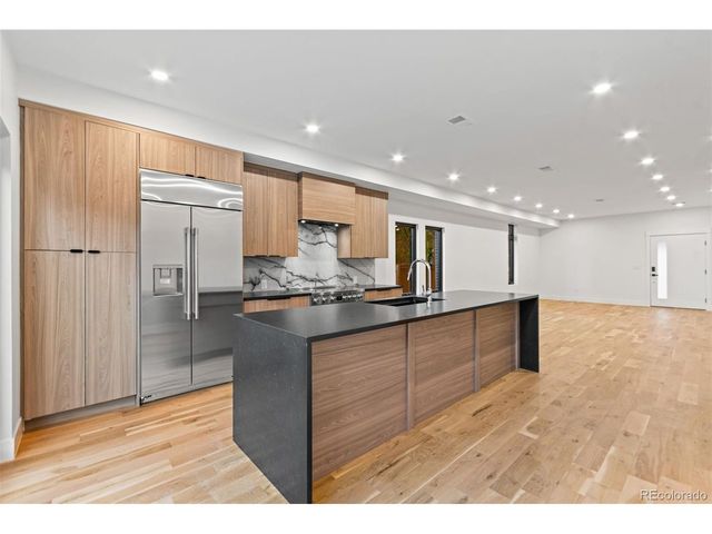 1446 Stuart St, Denver, CO 80204