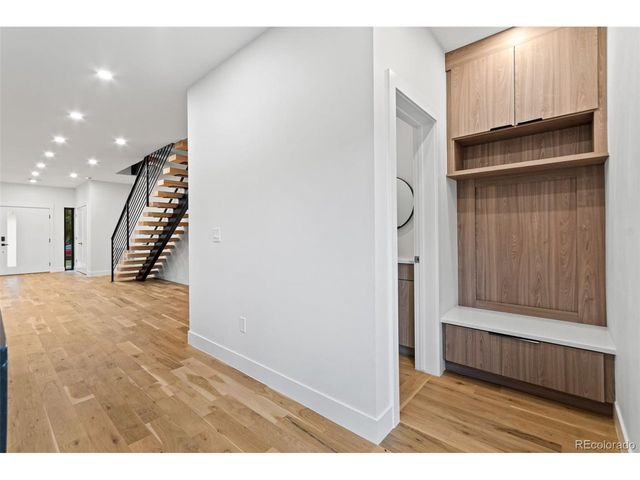 1446 Stuart St, Denver, CO 80204