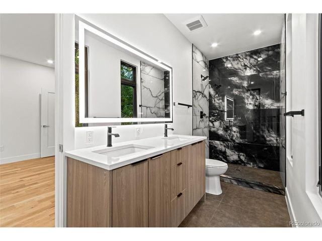 1446 Stuart St, Denver, CO 80204