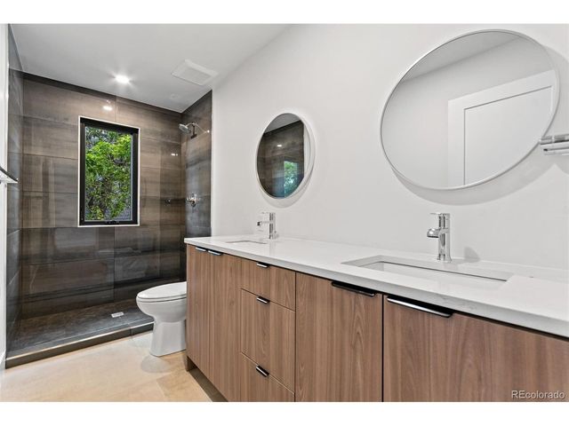 1446 Stuart St, Denver, CO 80204