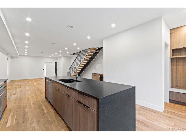 1446 Stuart St, Denver, CO 80204