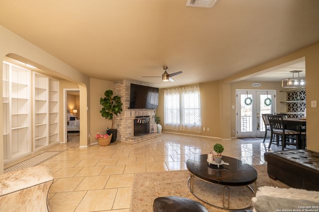 4719 IRISH OAK, San Antonio, TX 78247