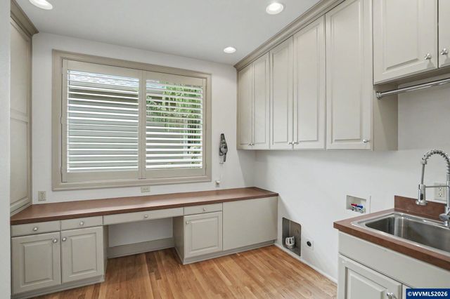 3398 Championship Dr S, Salem, OR 97302