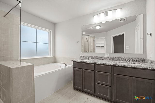 702 Hollyhock Drive, Temple, TX 76502