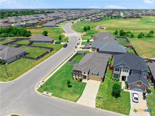 702 Hollyhock Drive, Temple, TX 76502