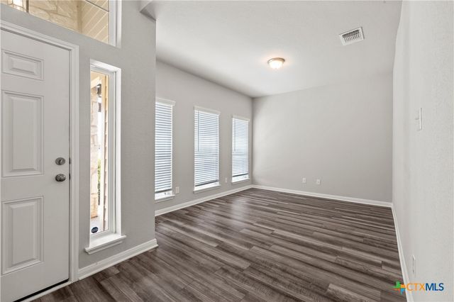 702 Hollyhock Drive, Temple, TX 76502