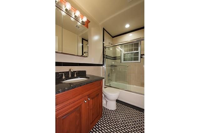 100 Villa D'est Drive C-04, Coram, NY 11727