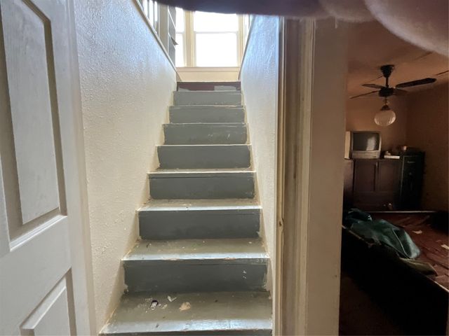 302 Hillcrest Street, Hico, TX 76457