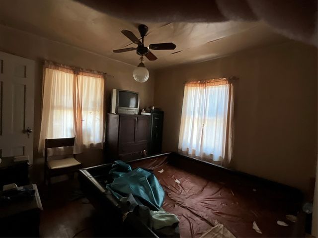 302 Hillcrest Street, Hico, TX 76457