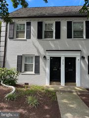 3920 SOUTHERN AVE SE #A, Washington, DC 20020