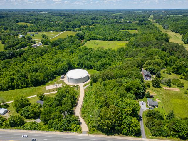 0 RA BENTON, Springfield, TN 37172