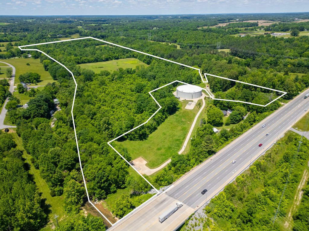 0 RA BENTON, Springfield, TN 37172