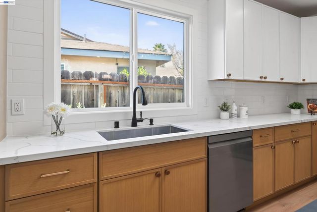 36347 Colbert Pl, Newark, CA 94560