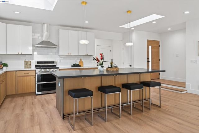 36347 Colbert Pl, Newark, CA 94560