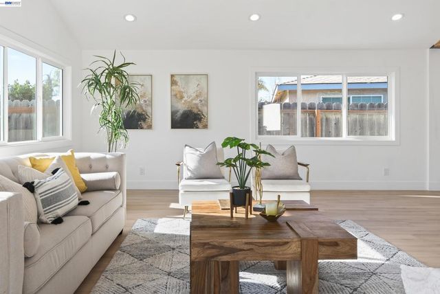 36347 Colbert Pl, Newark, CA 94560