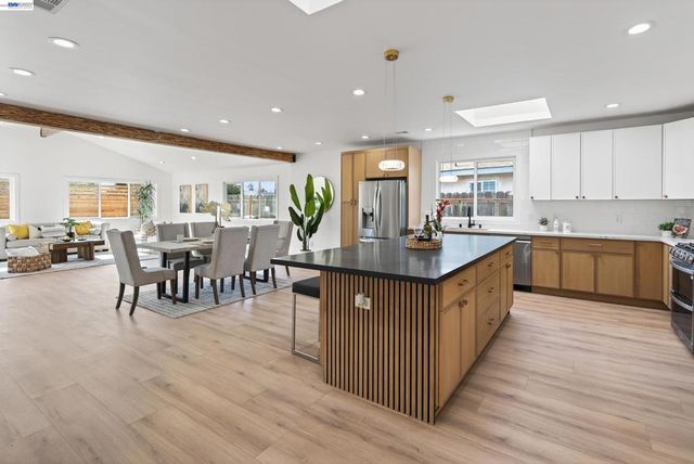 36347 Colbert Pl, Newark, CA 94560