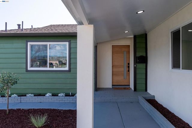 36347 Colbert Pl, Newark, CA 94560