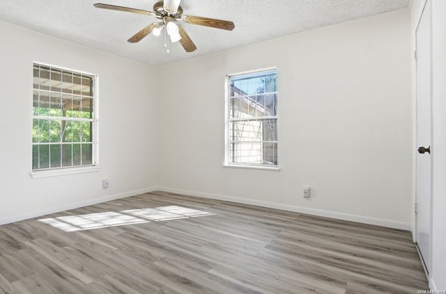 254 Bank, San Antonio, TX 78204