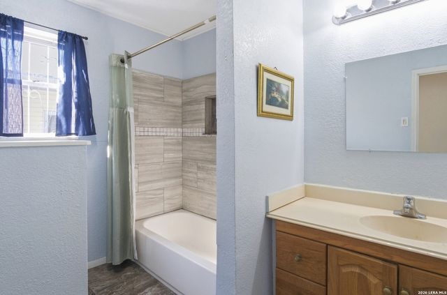 254 Bank, San Antonio, TX 78204