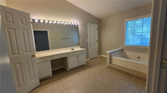 11620 Bentham Court, Johns Creek, GA 30005